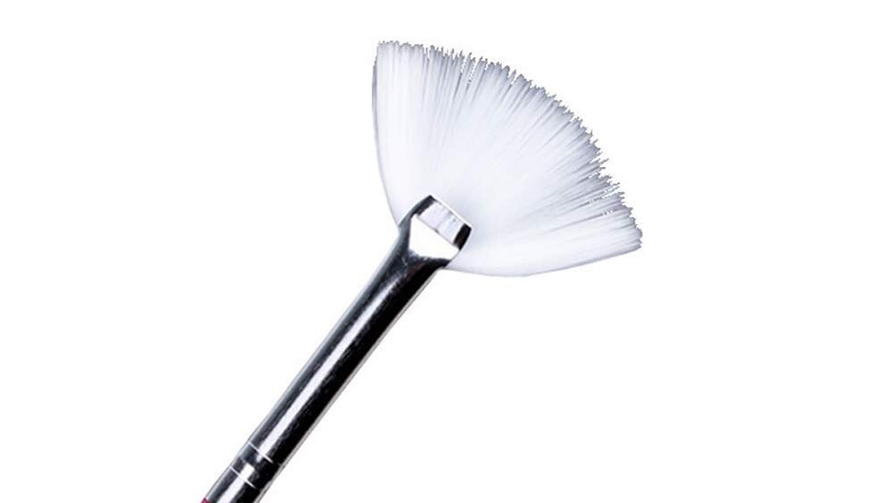 Fan brush 